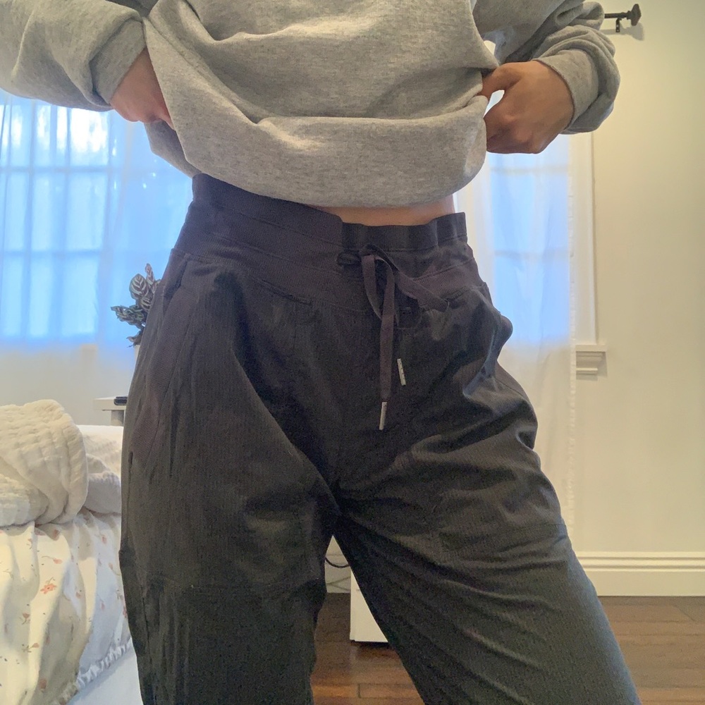 Lululemon dance studio pants
